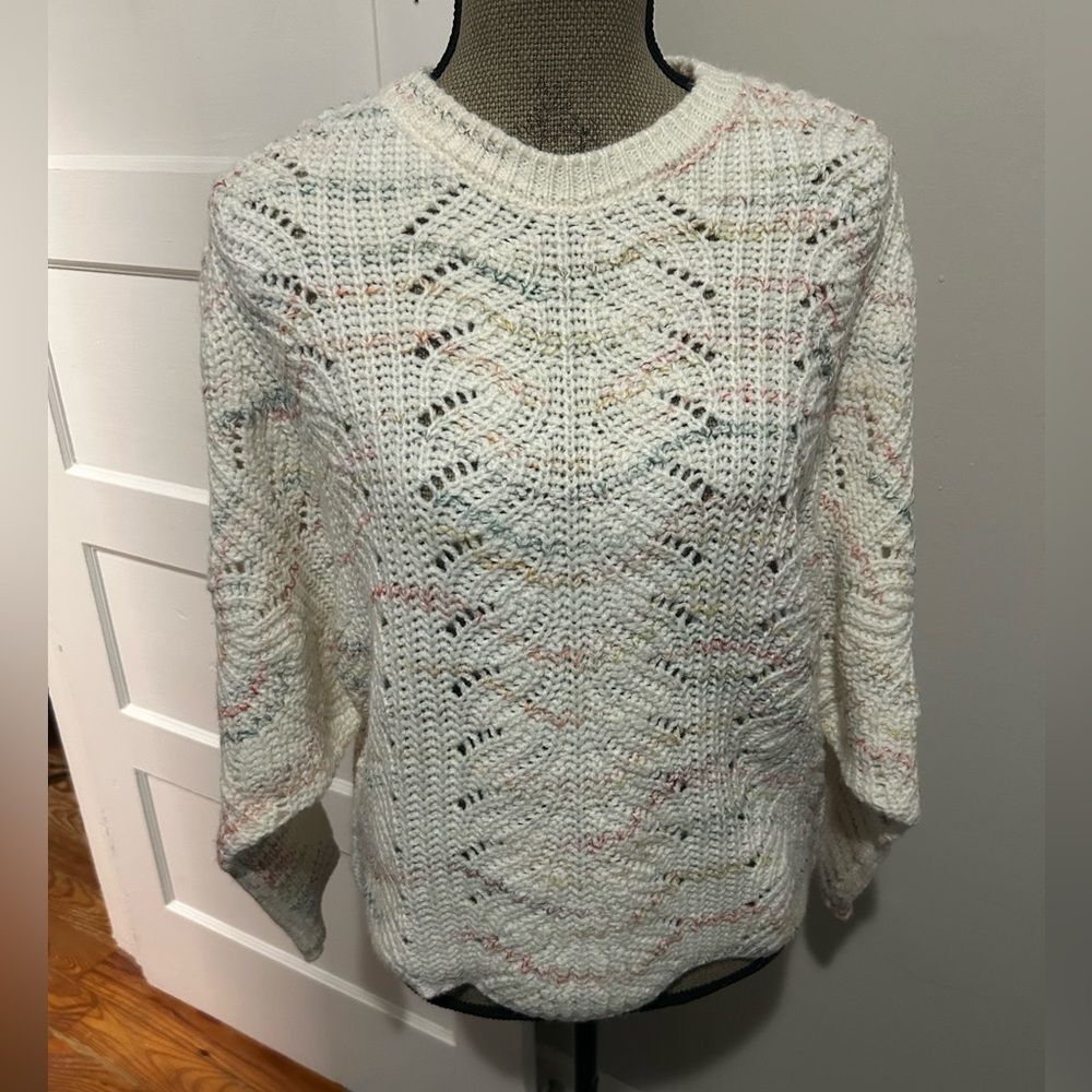 NWOT BB Dakota Multicolor White Scalloped Special Knit Women's Sweater